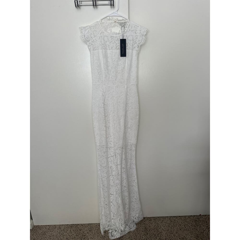 Rachel Zoe Lace fitted lined short sleeve gown with open back